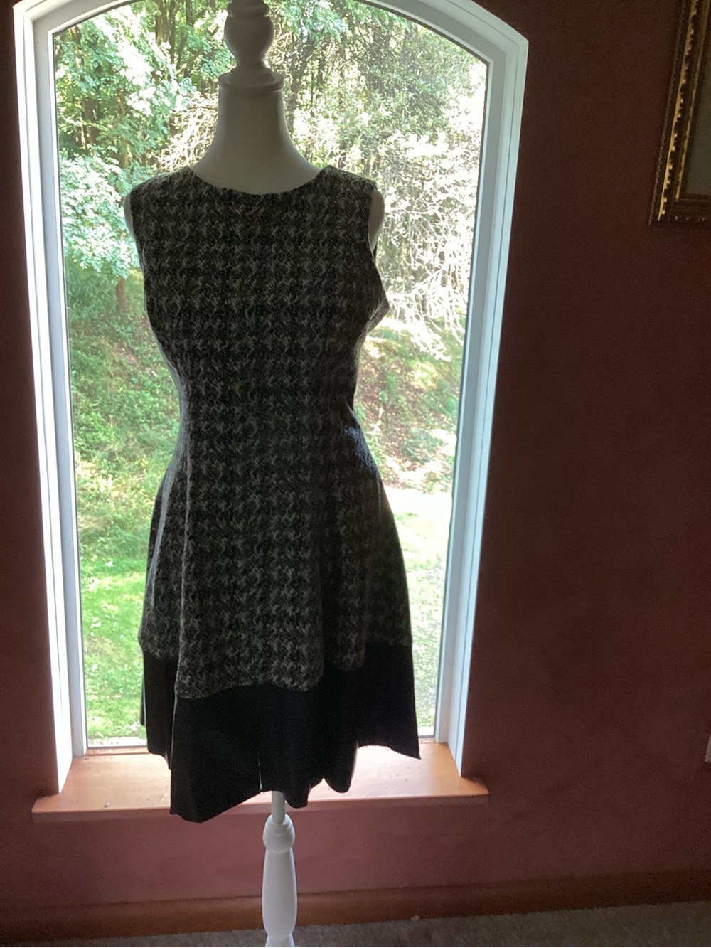 Ralph Lauren Black and Gray Houndstooth Sleeveless Fit-and-Flare Dress